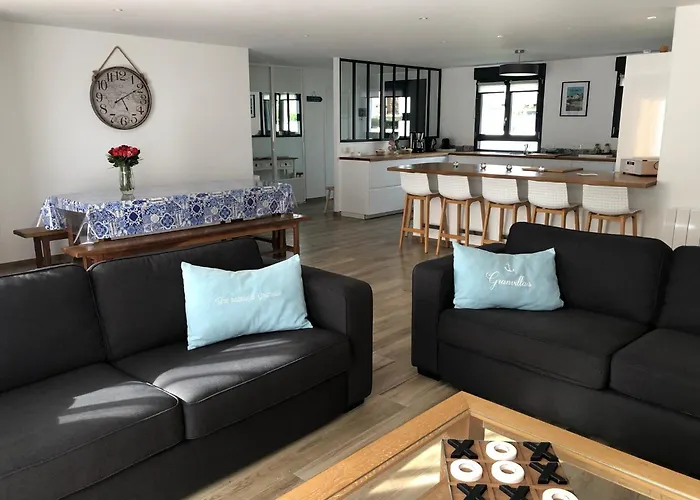 Maison Proximite Golf Et Plage De Breville Sur Mer